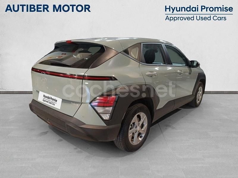 Usado Hyundai Kona 120 CV (88 kW) 2025 Verde SUV