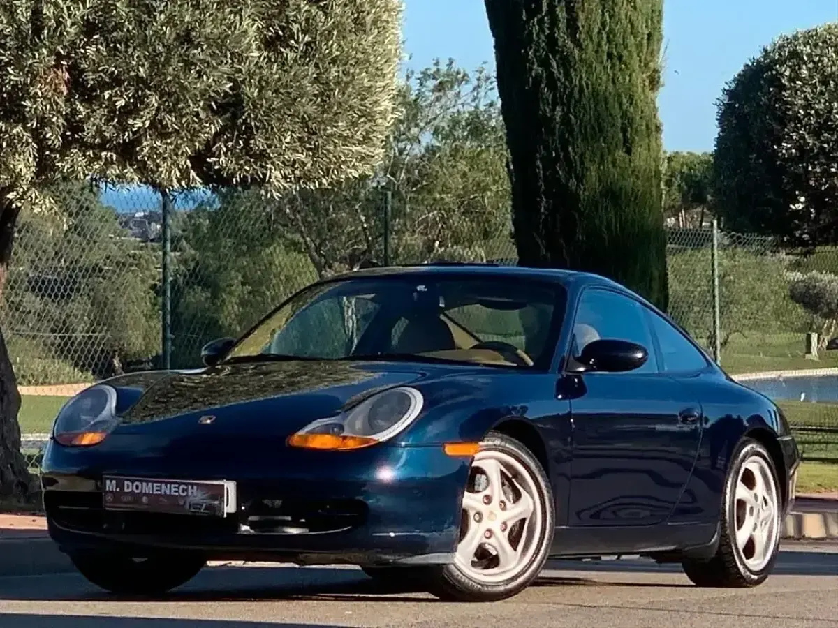 Usado Porsche 911 Carrera 300 CV (220 kW) 1998 Azul Coupe