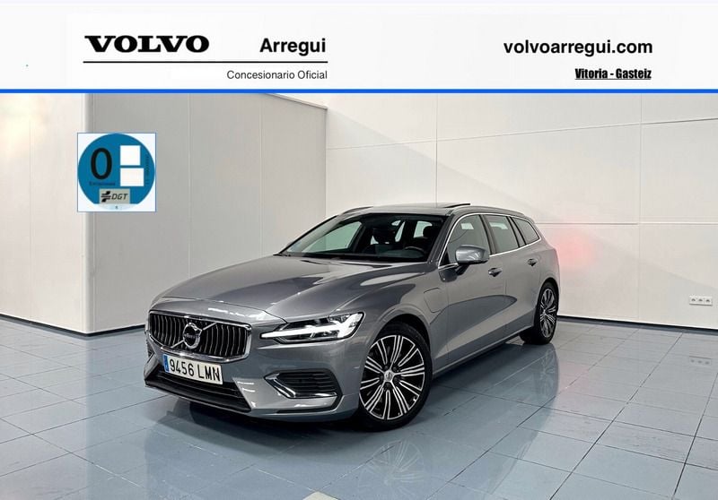 Gris Usado 2021 Volvo V60 Inscription Familiar | 31.999 € (Precio justo) - Imagen 1/4