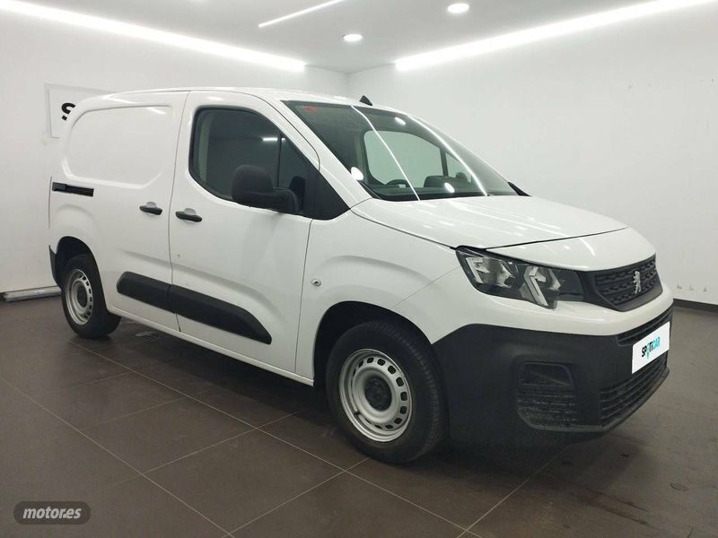 Usado Peugeot Partner 98 CV (72 kW) 2020 Blanco Monovolumen
