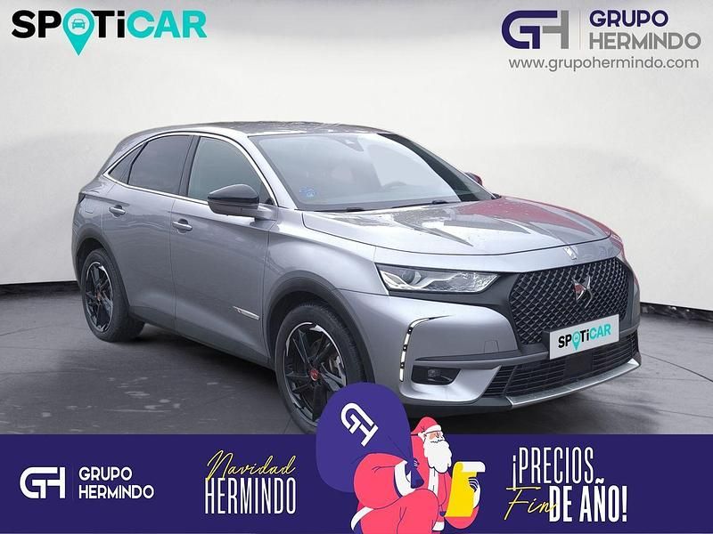 Usado DS Automobiles DS7 Crossback Performance 300 CV (220 kW) 2022 Gris / plata SUV