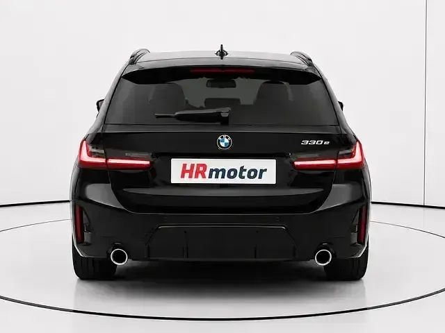Usado BMW 330e Comfort Edition 292 CV (214 kW) 2022 Otro Familiar