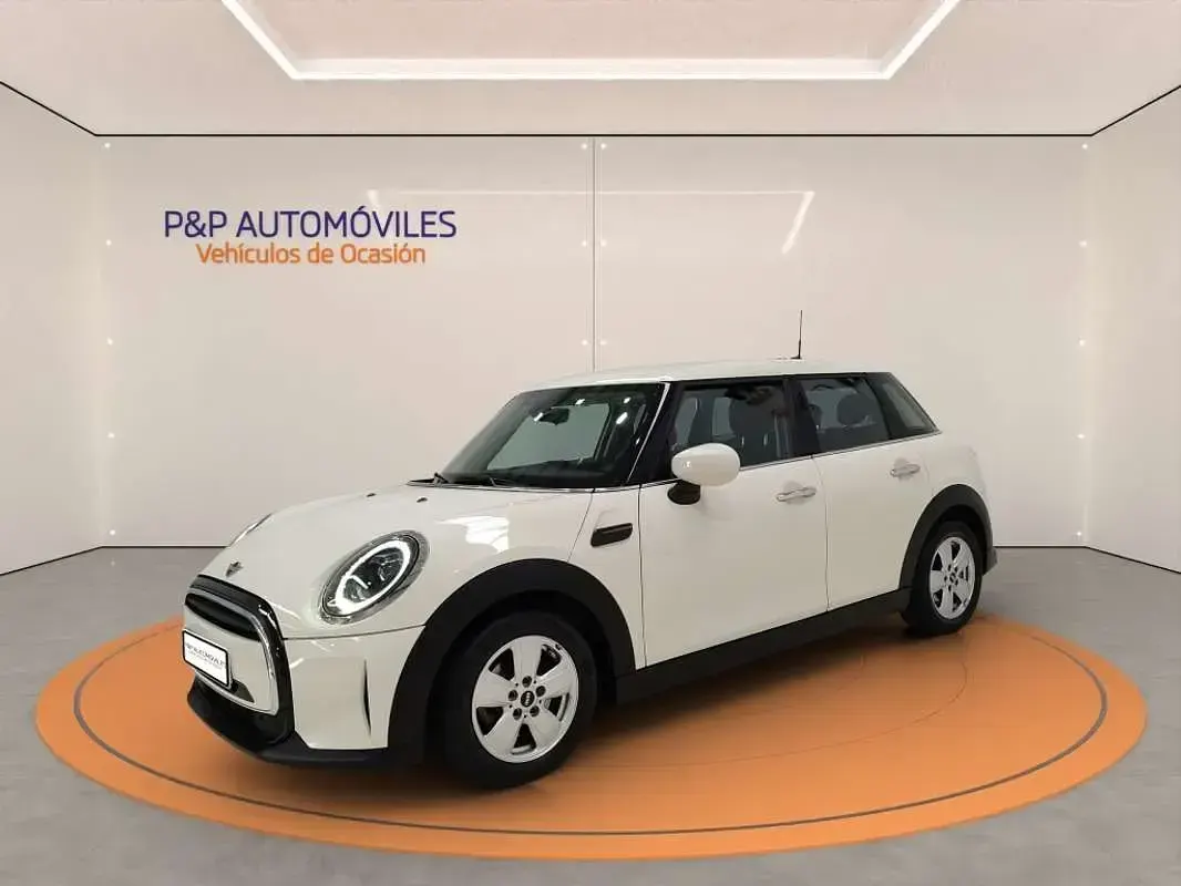 Usado Mini ONE 102 CV (75 kW) 2022 Beige Utilitario
