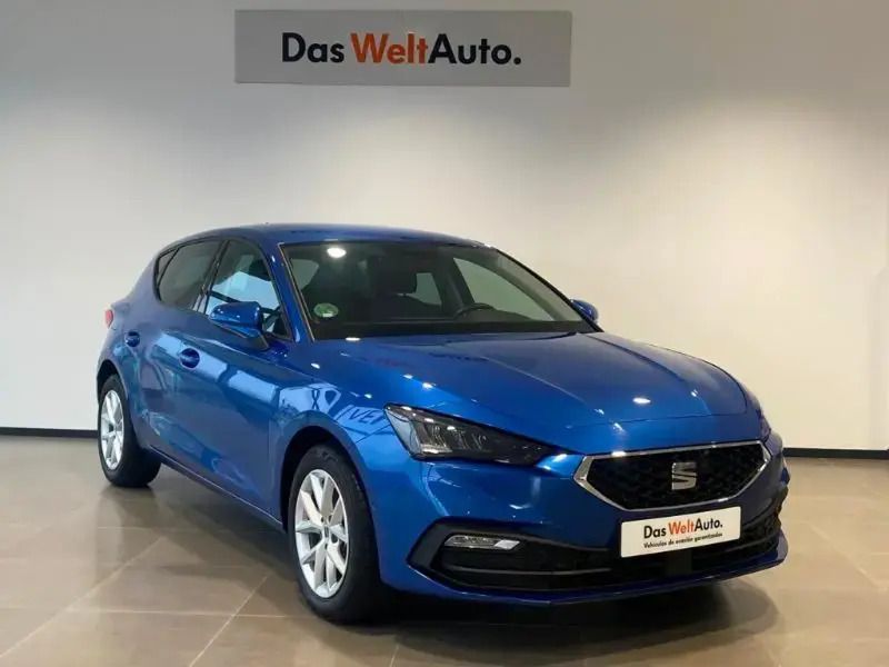 Usado Seat Leon Style 150 CV (110 kW) 2024 Azul