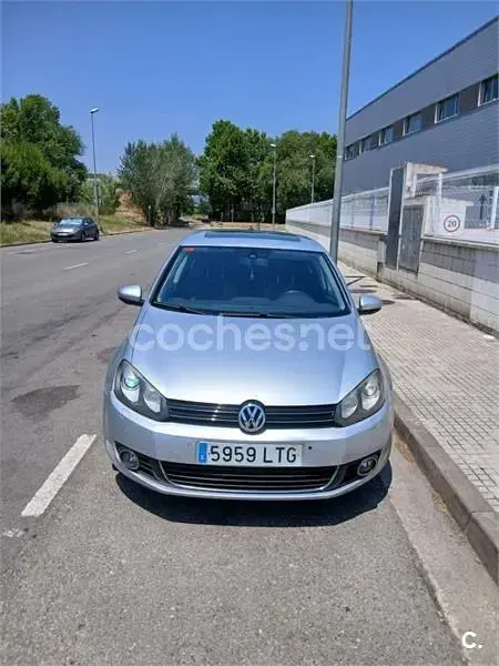 Usado VW Golf VI Highline 140 CV (102 kW) 2009 Gris / plata Utilitario