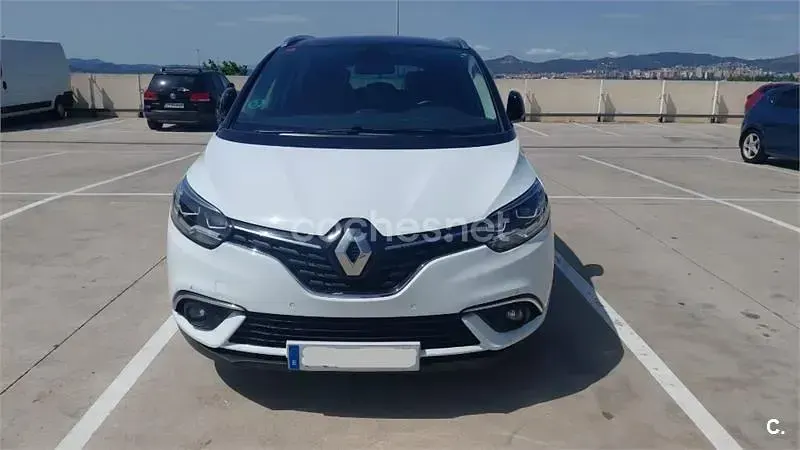 Usado Renault Grand Scénic IV Edition One 130 CV (95 kW) 2017 Blanco Monovolumen