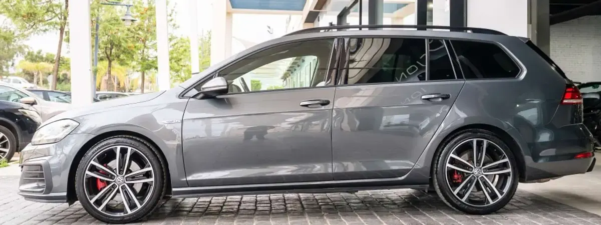Usado VW Golf VII GTD 184 CV (135 kW) 2018 Gris Familiar