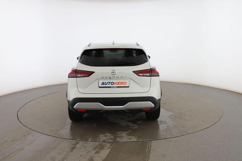 Usado Nissan Qashqai N-Connecta 158 CV (116 kW) 2021 Blanco SUV