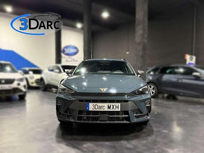 Usado Cupra Leon 150 CV (110 kW) 2024 Gris Utilitario