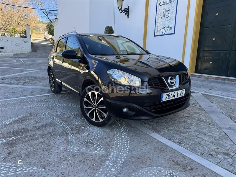 Granate Usado 2012 Nissan Qashqai 360º SUV | 8500 € (Precio justo) - Imagen 1/4