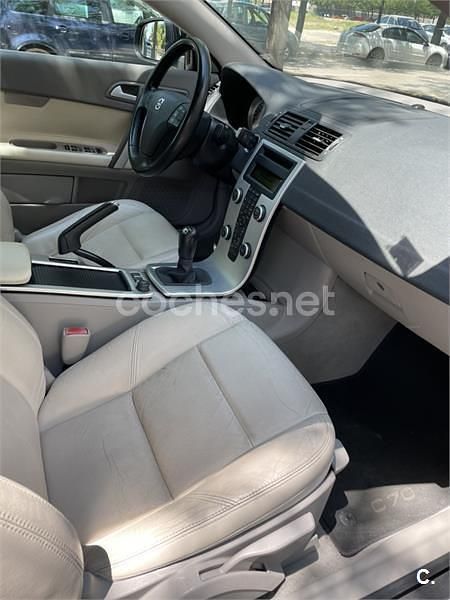 Negro Usado 2010 Volvo C70 Momentum Descapotable | 15.500 € - Imagen 1/4
