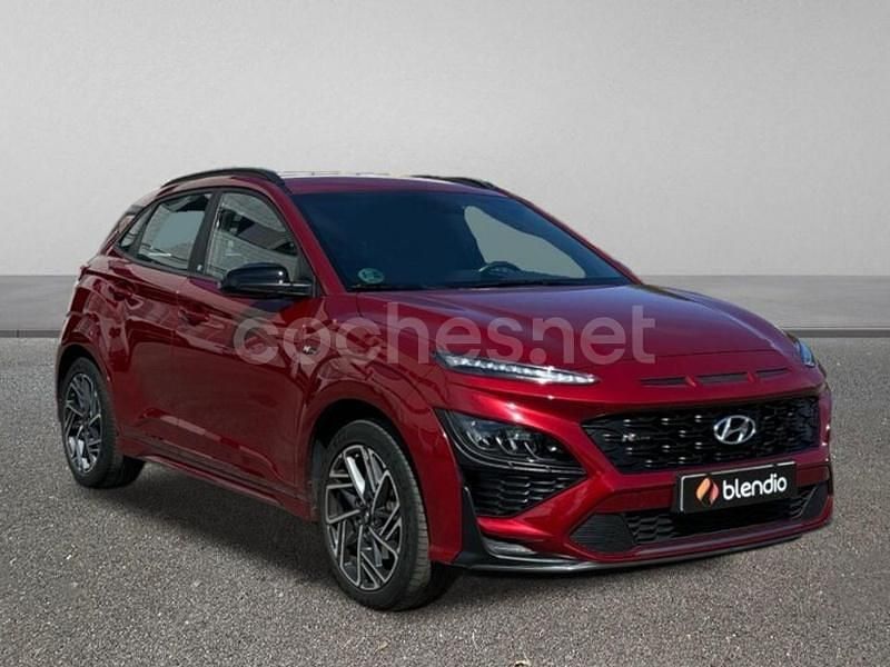 Usado Hyundai Kona N Line 120 CV (88 kW) 2023 Rojo SUV