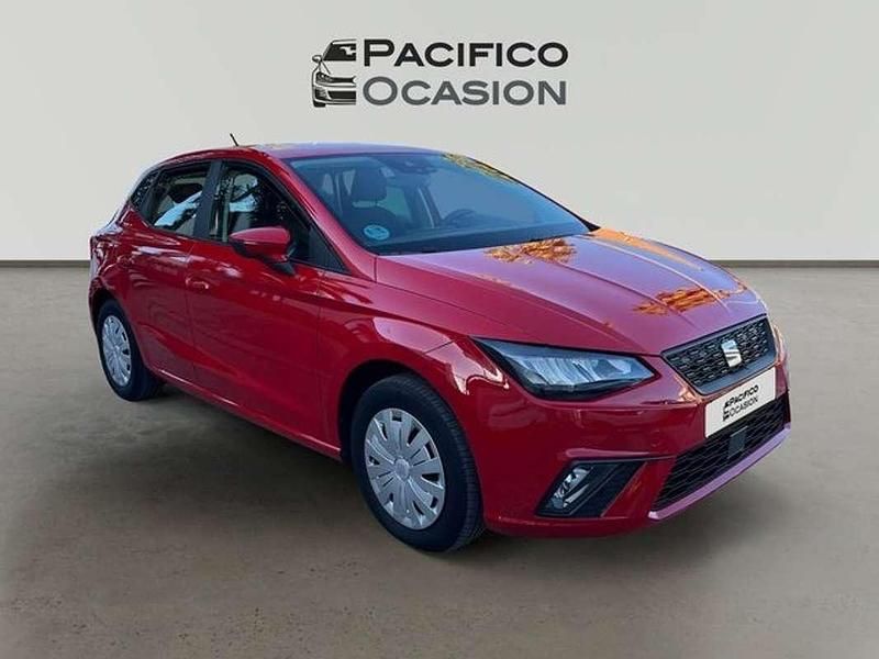 Usado Seat Ibiza Reference 80 CV (58 kW) 2022 Rojo Utilitario