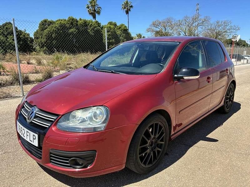 Usado VW Golf V GT 170 CV (125 kW) 2007 Rojo Utilitario