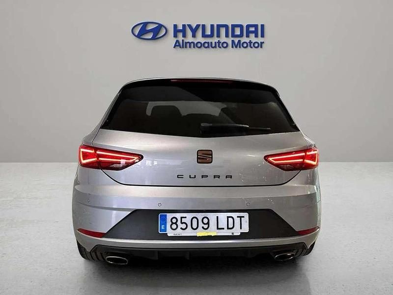 Usado Seat Leon ST CUPRA 290 CV (213 kW) 2020 Plateado Familiar