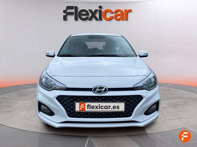 Usado Hyundai i20 100 CV (73 kW) 2019 Blanco Utilitario