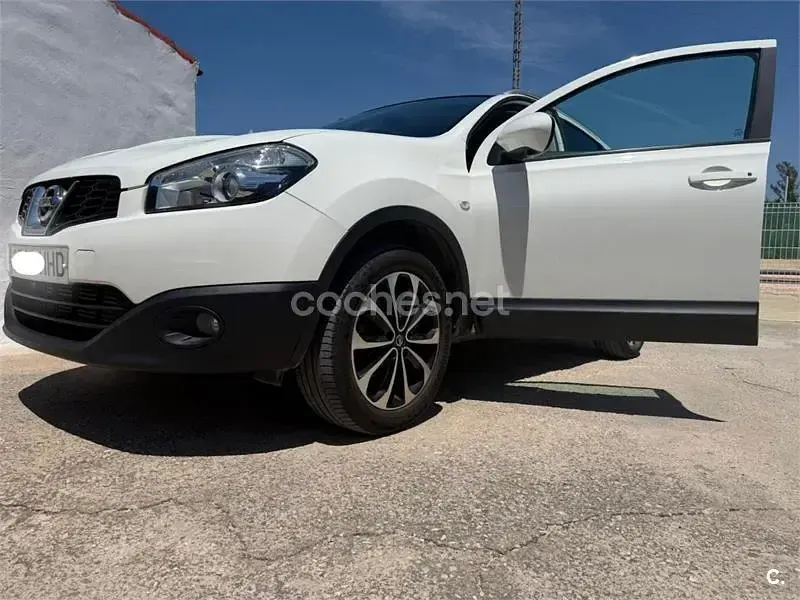 Usado Nissan Qashqai 360º 130 CV (95 kW) 2011 Blanco SUV