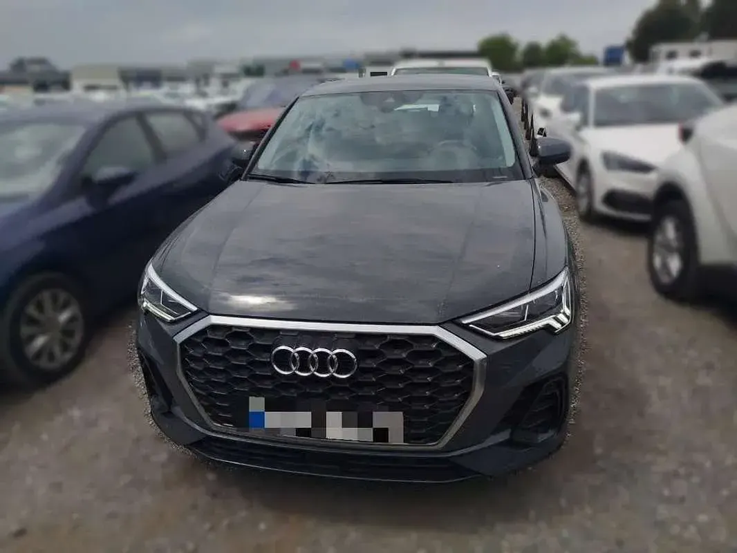 Usado Audi Q3 Advanced 150 CV (110 kW) 2023 Gris SUV
