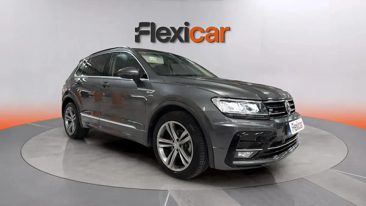 Usado VW Tiguan R-line 150 CV (110 kW) 2021 SUV