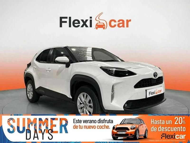 Blanco Usado 2023 Toyota Yaris Cross SUV | 22.990 € (Precio justo) - Imagen 1/4
