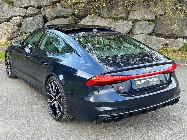 Usado Audi A7 Black Edition 350 CV (257 kW) 2020 Azul Berlina