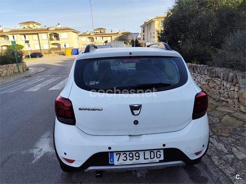 Usado Dacia Sandero Essentiel 90 CV (66 kW) 2019 Blanco Berlina