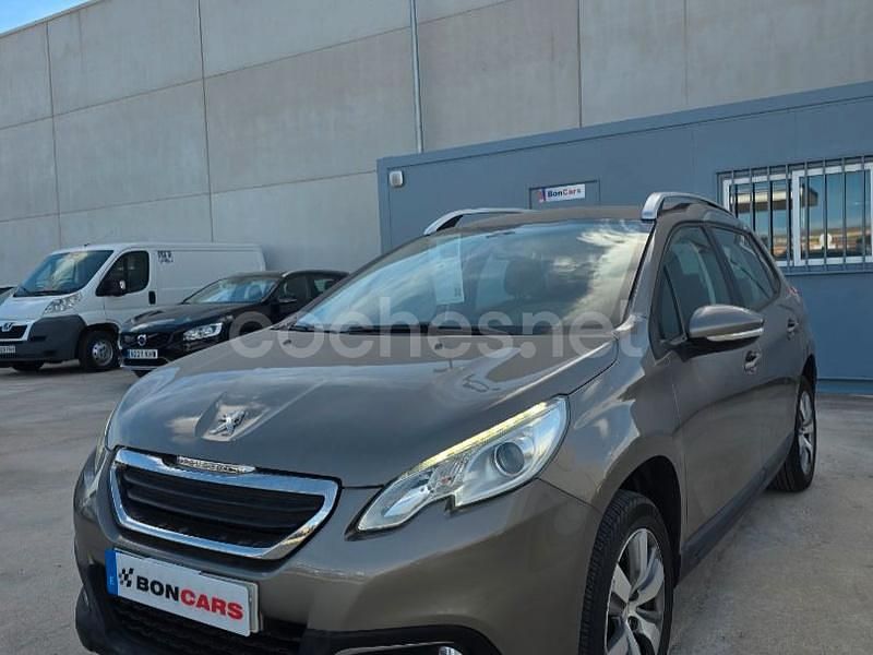 Gris / plata Usado 2016 Peugeot 2008 Access SUV | 9000 € (Buen precio) - Imagen 1/4