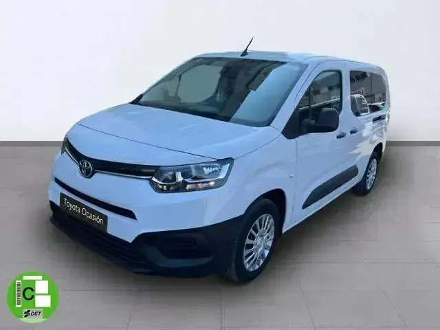 Usado Toyota Proace Verso Active 131 CV (96 kW) 2023 Blanco Familiar