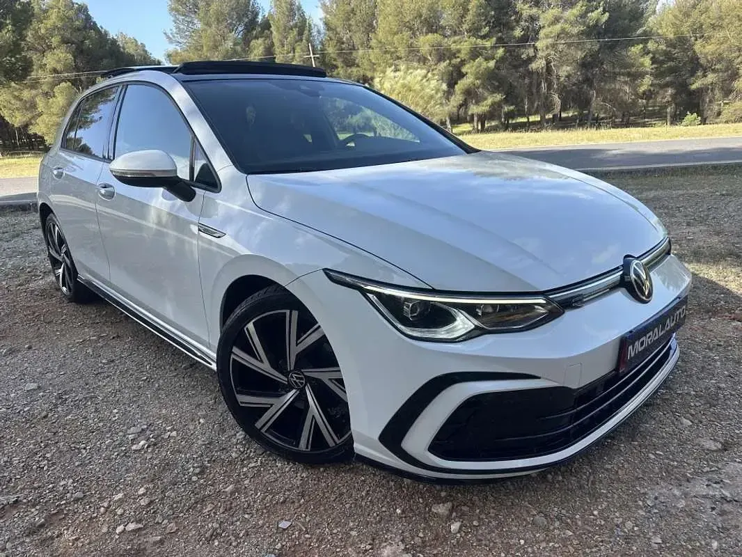 Usado VW Golf VII R-line 150 CV (110 kW) 2021 Blanco Utilitario