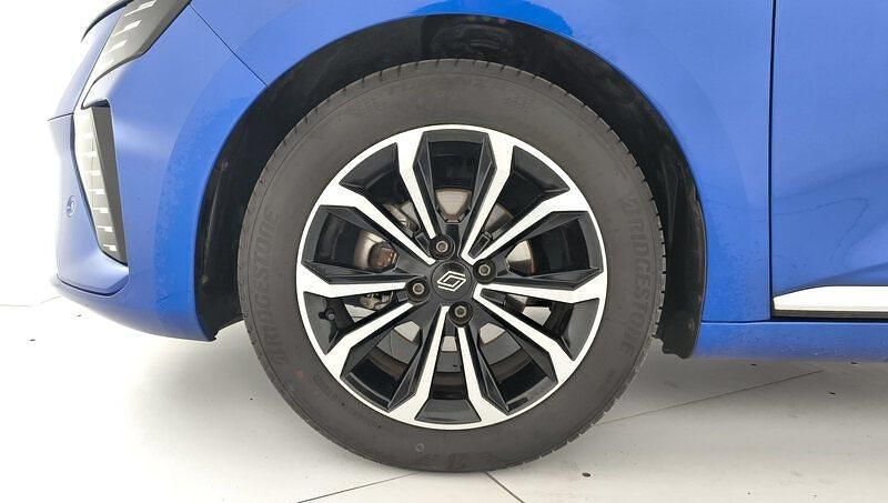 Usado Renault Clio V Techno 100 CV (73 kW) 2025 Azul Berlina