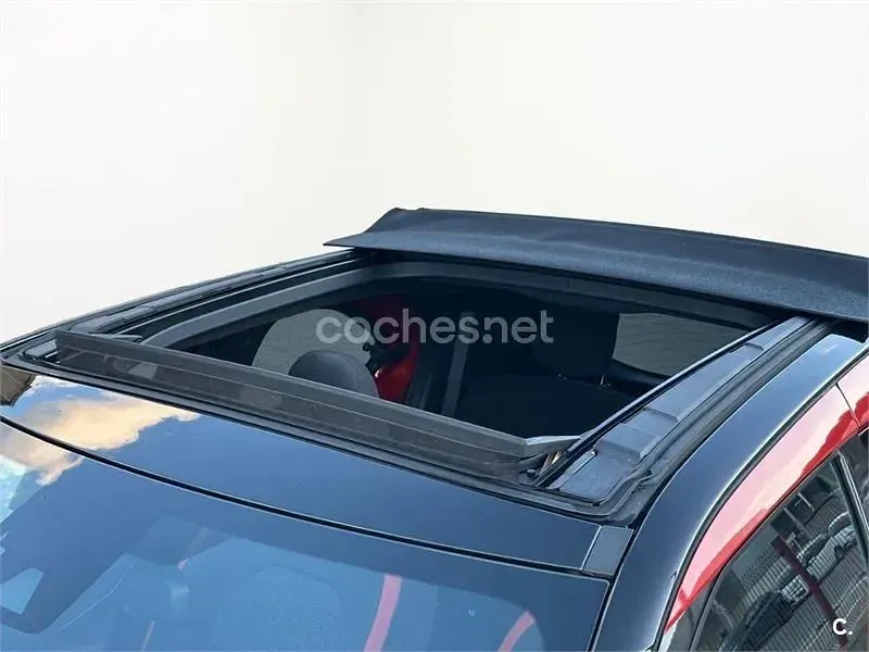 Usado Toyota Aygo X 72 CV (52 kW) 2025 Rojo SUV