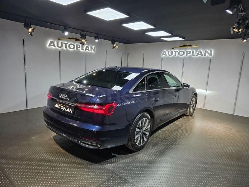 Usado Audi A6 Sport 204 CV (150 kW) 2020 Azul Berlina