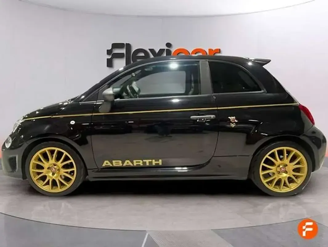 Usado Abarth 595 165 CV (121 kW) 2021 Negro Berlina