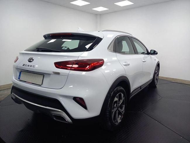 Usado Kia XCeed 137 CV (100 kW) 2021 Blanco SUV