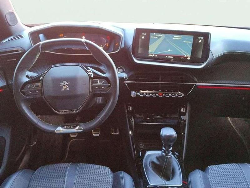 Usado Peugeot 2008 GTi 131 CV (96 kW) 2021 Naranja SUV