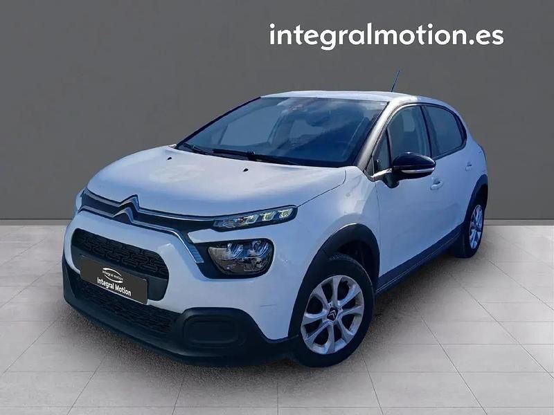 Usado Citroën C3 Live 102 CV (75 kW) 2021 Blanco Utilitario