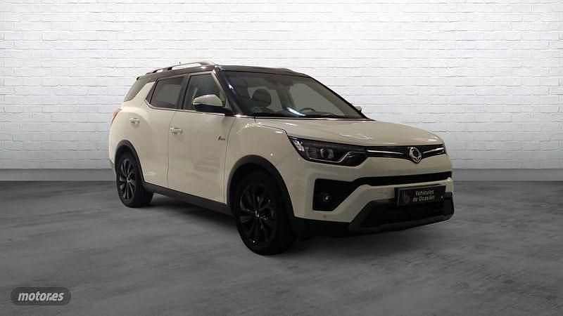 Blanco Usado 2022 Ssangyong Tivoli Limited SUV | 18.100 € (Precio justo) - Imagen 1/4