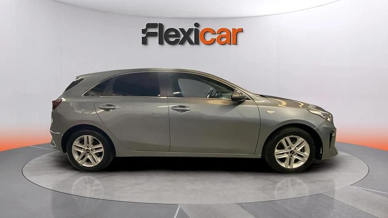 Usado Kia Ceed 140 CV (102 kW) 2020 Gris Utilitario