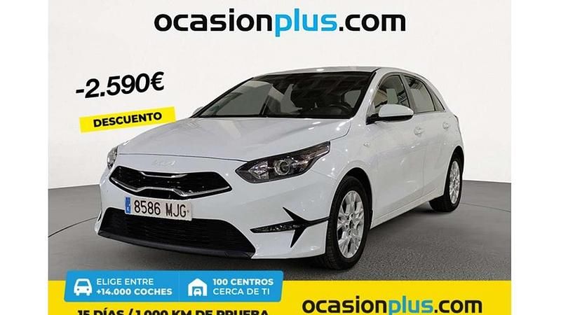 Blanco Usado 2023 Kia Ceed Utilitario | 15.864 € (Buen precio) - Imagen 1/4