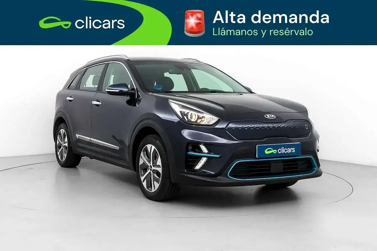 Usado Kia e-Niro 150 kW (204 CV) 2022 Azul SUV
