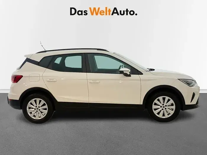 Usado Seat Arona Style 115 CV (84 kW) 2025 Blanco SUV