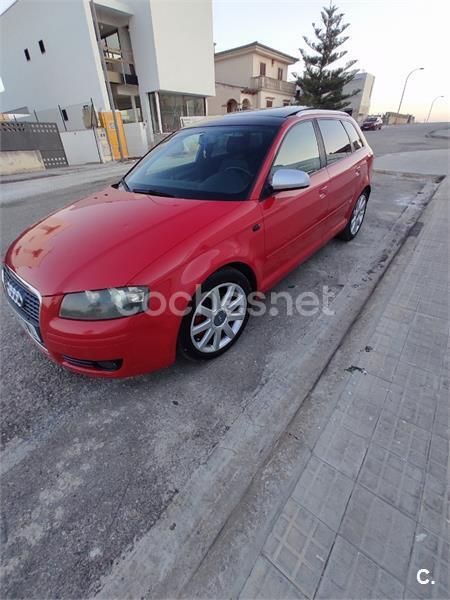 Rojo Usado 2006 Audi A3 Sportback Ambiente Berlina | 6200 € (Precio justo) - Imagen 1/4