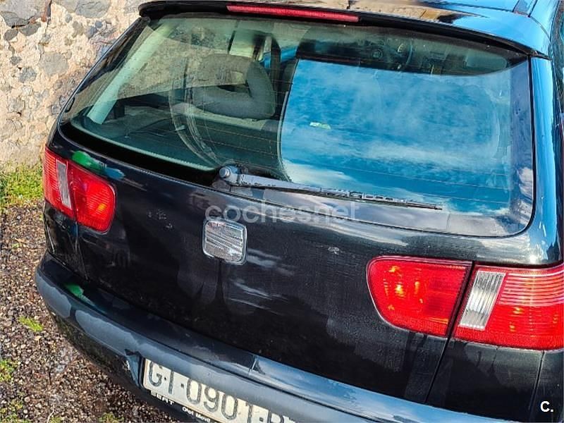 Usado Seat Ibiza Sport 110 CV (80 kW) 2000 Negro Utilitario