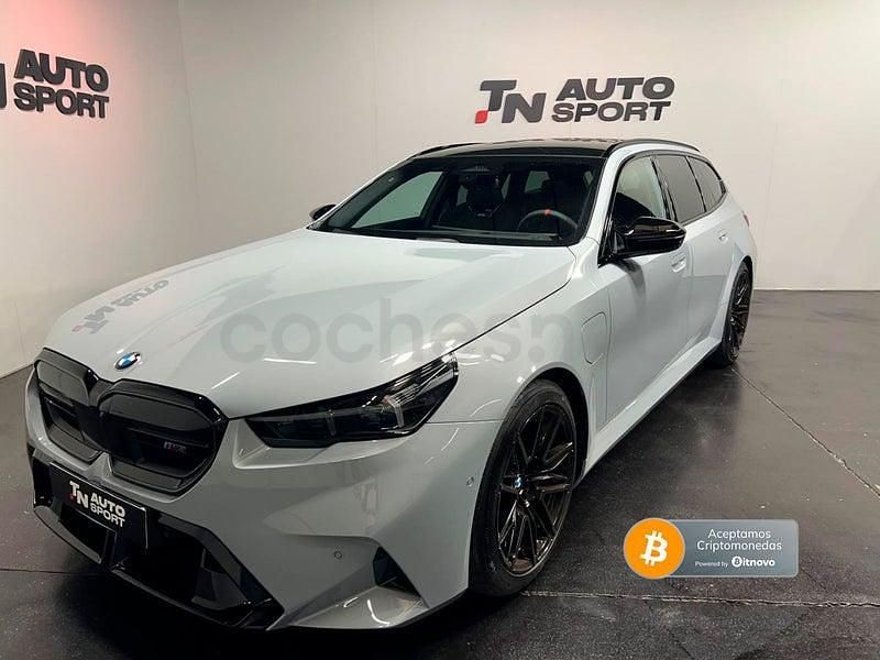 Usado BMW M5 Comfort Edition 727 CV (534 kW) 2025 Blanco Familiar