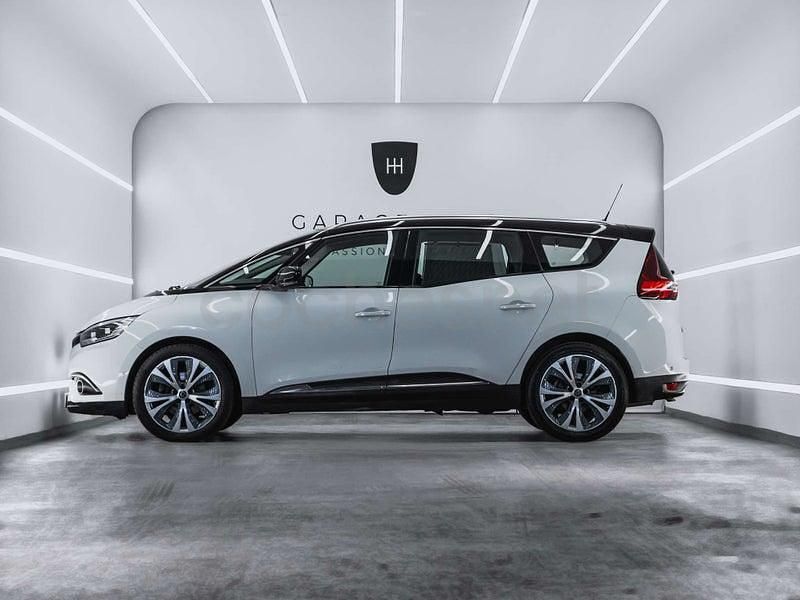 Usado Renault Grand Scénic IV Zen 140 CV (102 kW) 2018 Blanco Monovolumen