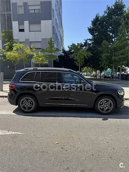 Usado Mercedes GLB200 150 CV (110 kW) 2024 Negro SUV