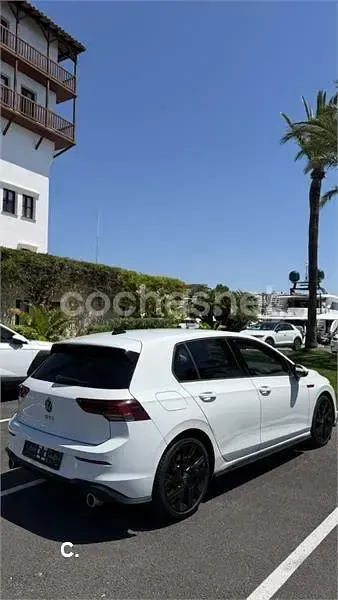 Usado VW Golf VIII GTI 245 CV (180 kW) 2024 Blanco Berlina