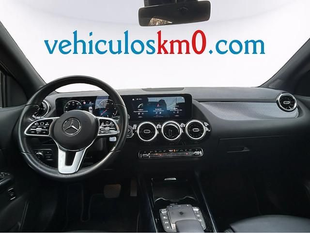 Usado Mercedes GLA200 150 CV (110 kW) 2020 Blanco SUV