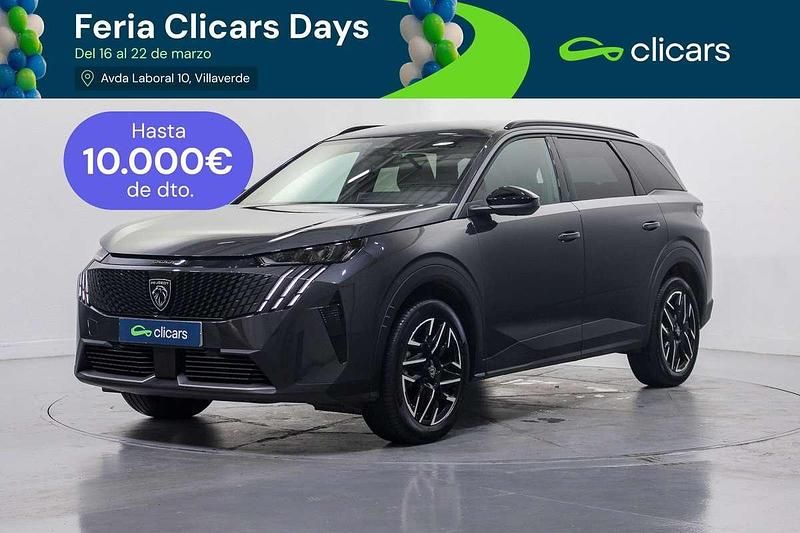Usado Peugeot 5008 Allure 136 CV (100 kW) 2025 Gris SUV