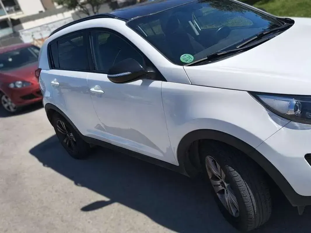 Usado Kia Sportage 135 CV (99 kW) 2011 Blanco SUV